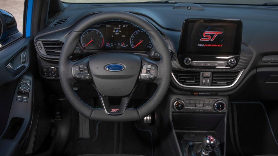 کابین فورد فیستا ST ادیشن